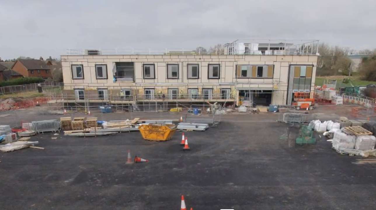 Kier Group plc (LSE: KIE)